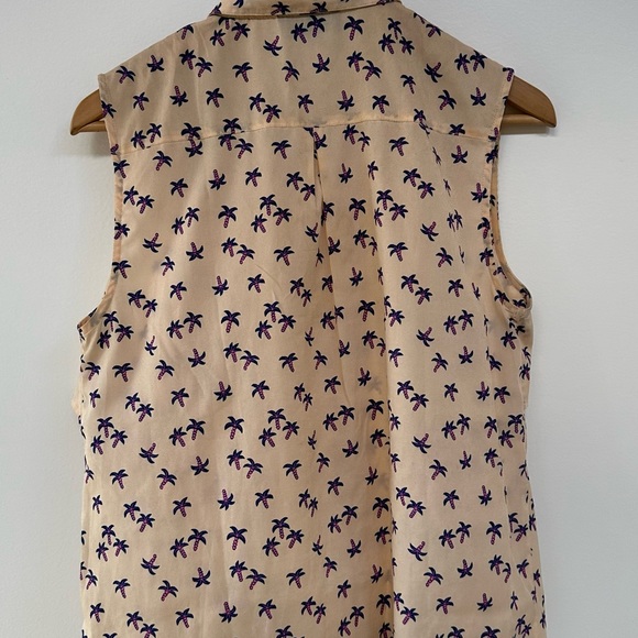 Le Mont Saint Michel - French brand, bought in Paris.  Sleeveless shirt. - Picture 4 of 4